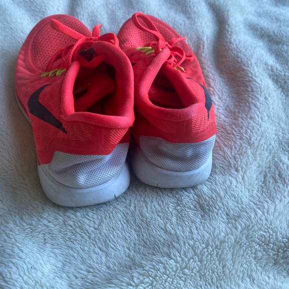 Nike free 5.0 running shoes youth size 5 - Picture 4 of 6
